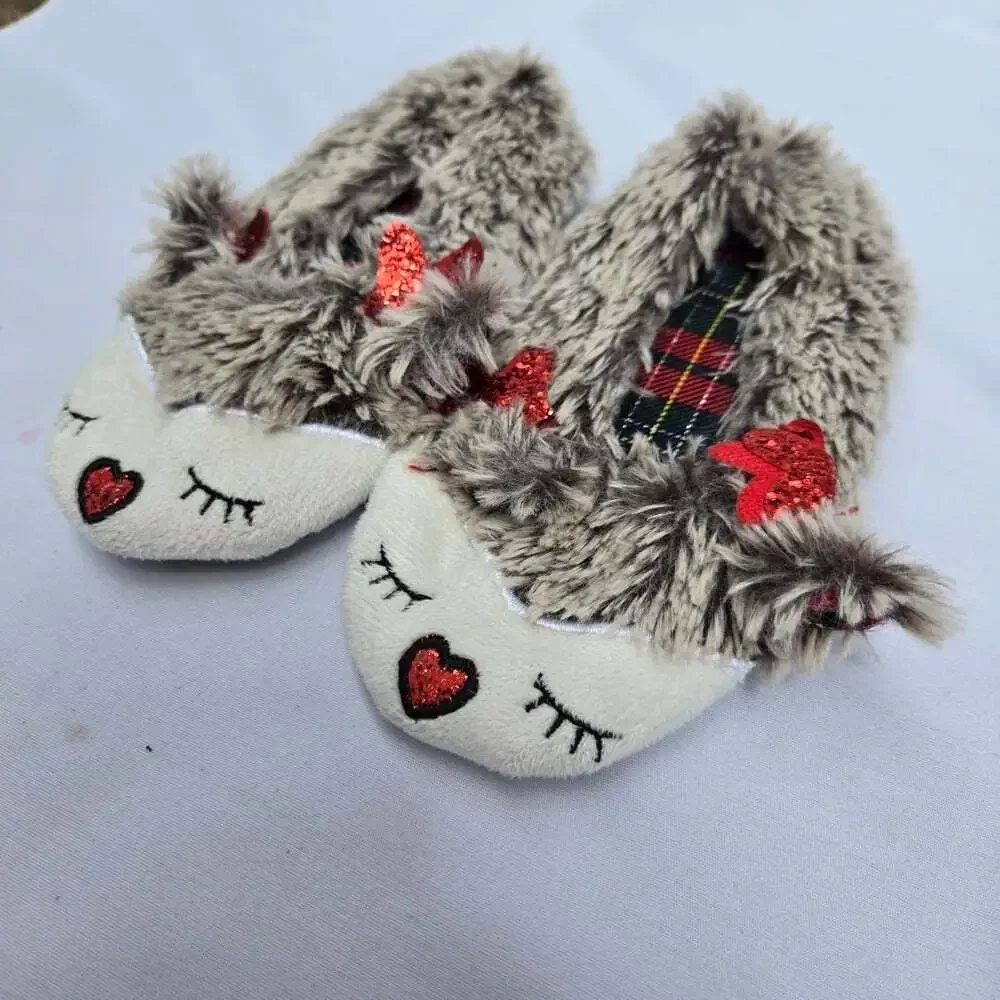 Adorable Furry Kids Slippers with Red Accents